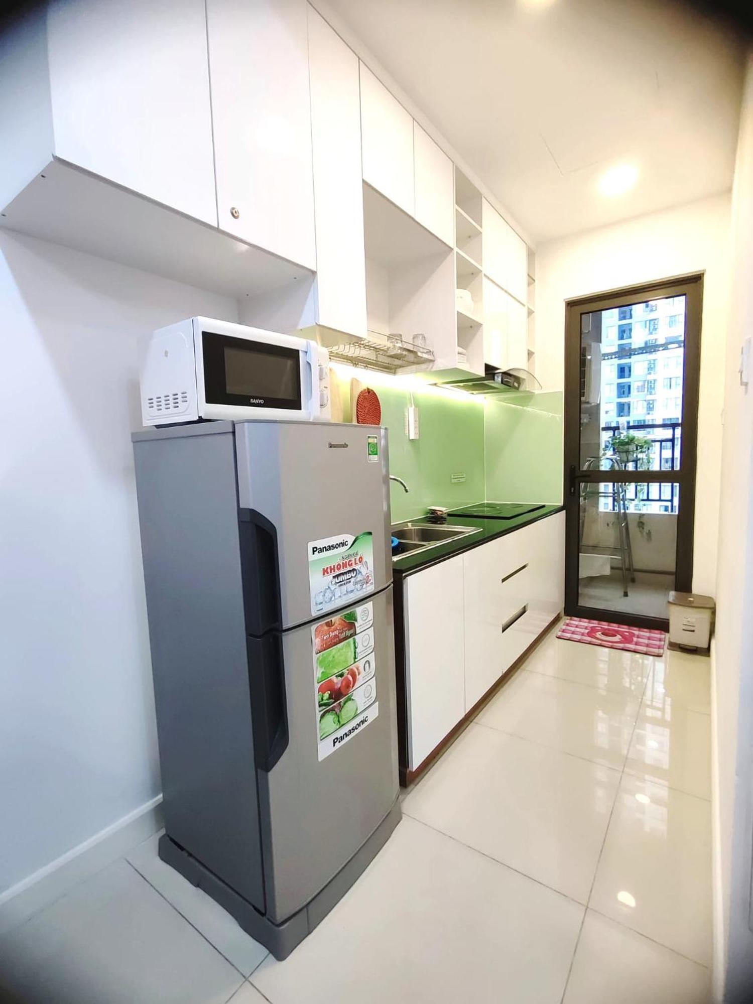 Linda Apartment-Icon56-District4-3Mins To Center Dtrc1- Infinity Pool- Awesome Rooftop Хошимин Экстерьер фото